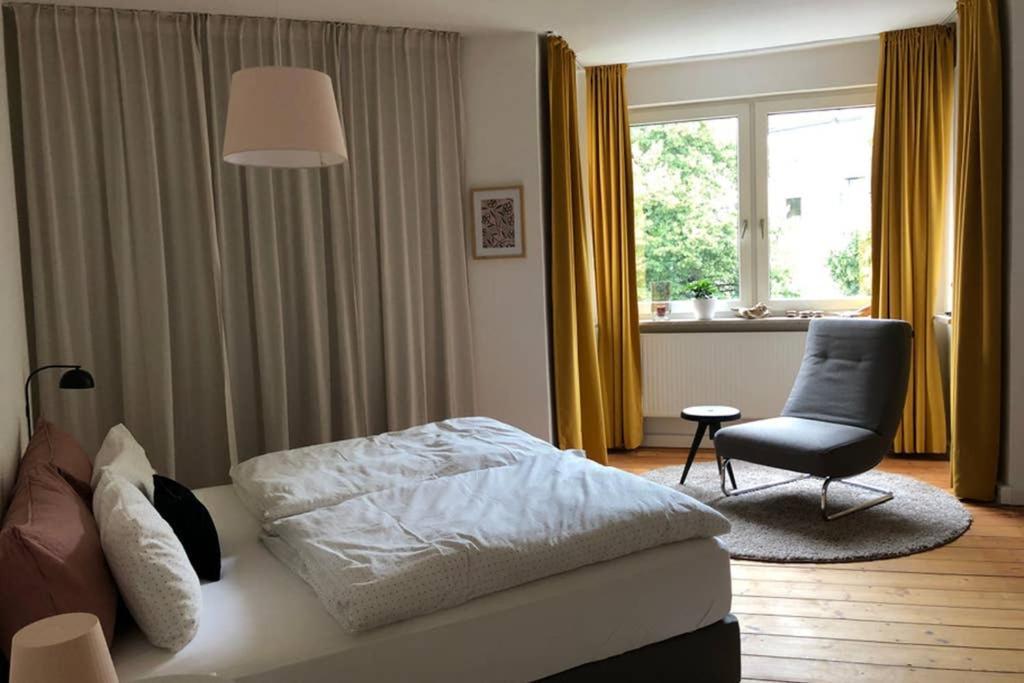 Charmant Leben Im Textilviertel - Stilvolle Wohnung - Zentral Und Ruhig Augsburg Luaran gambar
