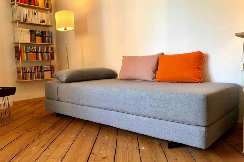Charmant Leben Im Textilviertel - Stilvolle Wohnung - Zentral Und Ruhig Augsburg Luaran gambar