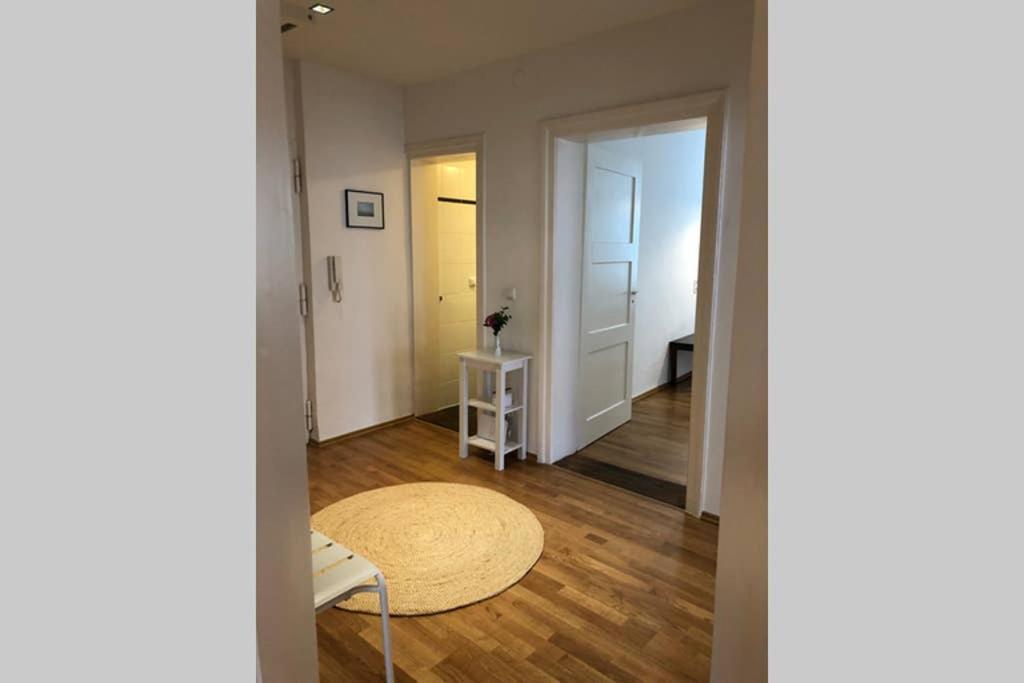 Charmant Leben Im Textilviertel - Stilvolle Wohnung - Zentral Und Ruhig Augsburg Luaran gambar